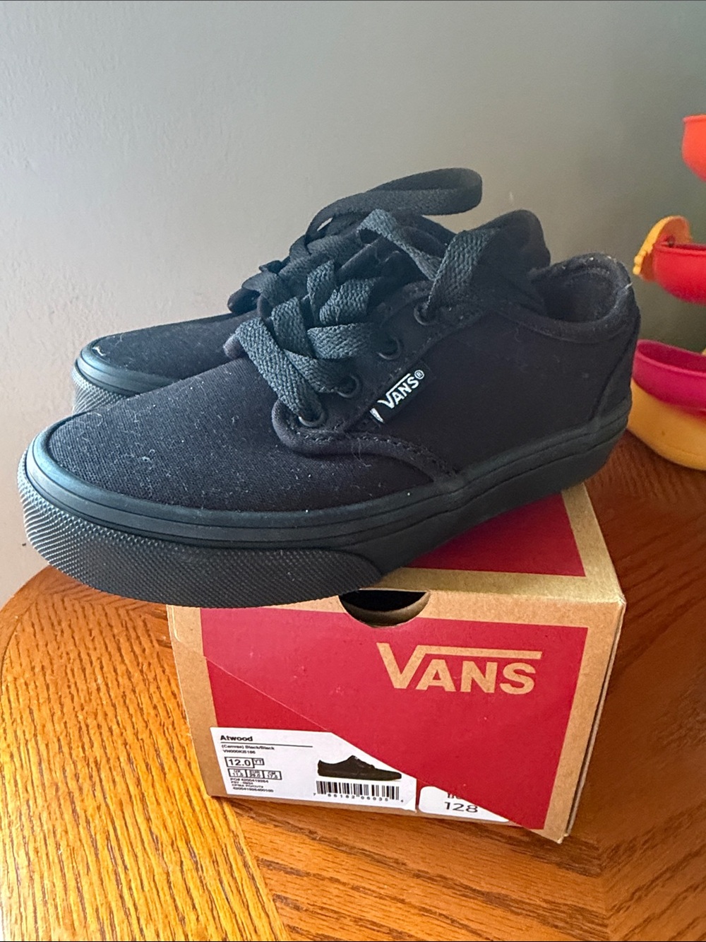 Vans Kids Low-Top Black Canvas Sneakers